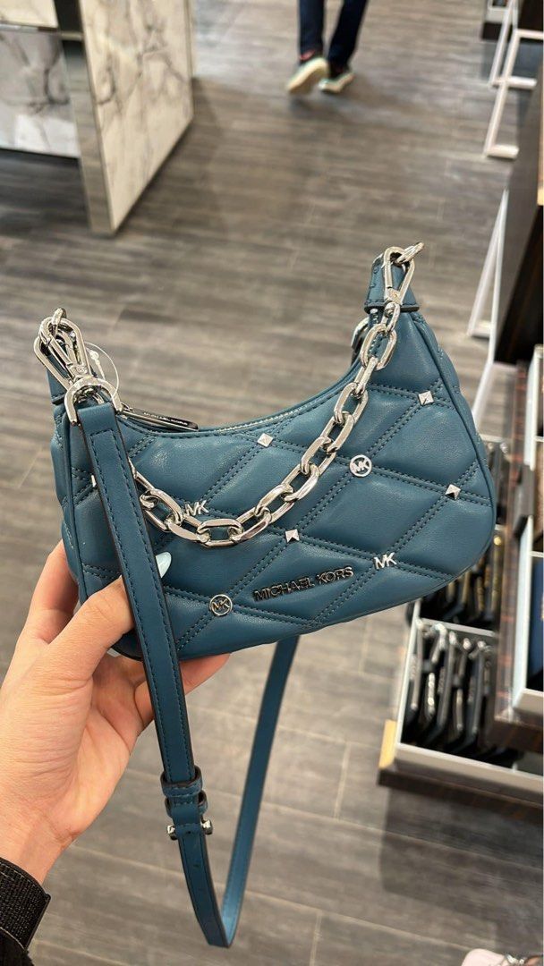 michael kors mini cora (Category: Luxury Bags & Wallets) located in Manila. Submitted by cindynike (Listing ID 1297912549, Image 3). Description: bnew mk cora mini quilted color teal onhand ready to ship 💯 original.