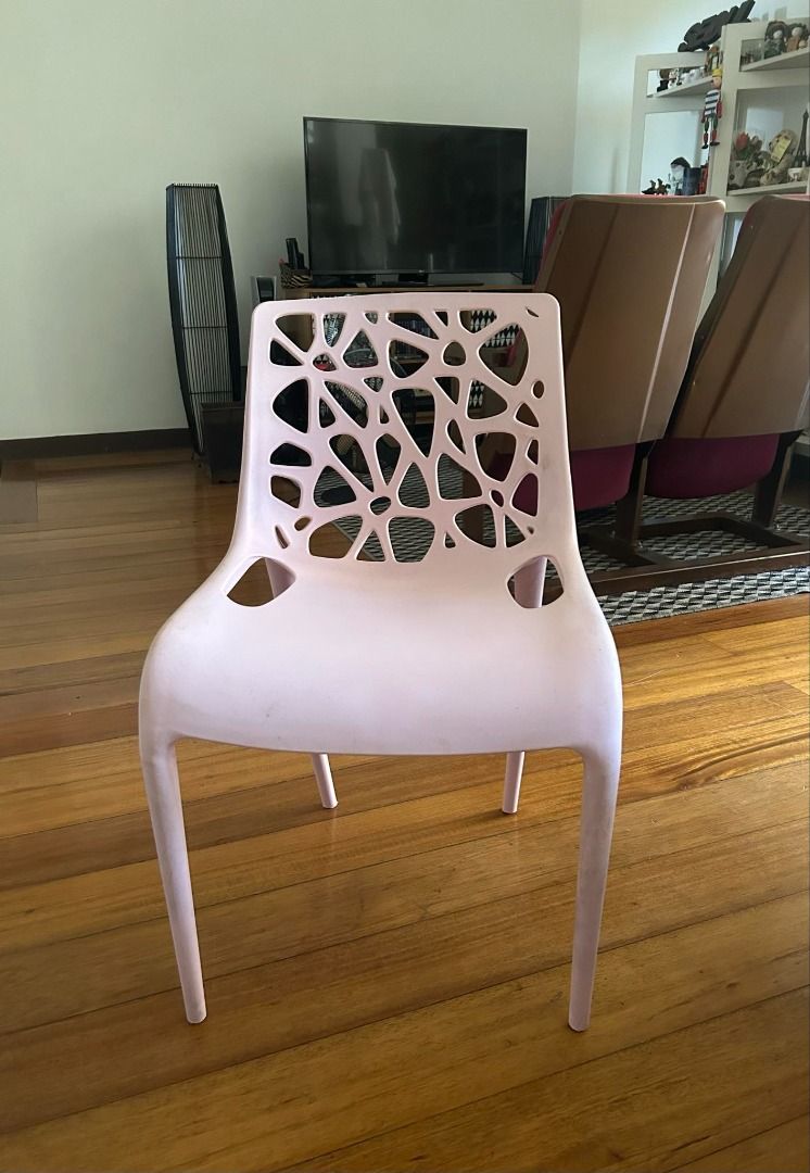 Pink Chair from Dimensione (Category: Chairs) located in Paranaque City. Submitted by bayantrade (Listing ID 1297950754, Image 1). Description: Light pink hard plastic chair for girl’s bedroom Bought in Dimensione Greenbelt Selling Price: ₱ 690 (negotiable) Specs: 18x16", height: 30" RFS: Decluttering Actual Photos posted Gcash payment only. Lalamove booking and service fees care of buyer.