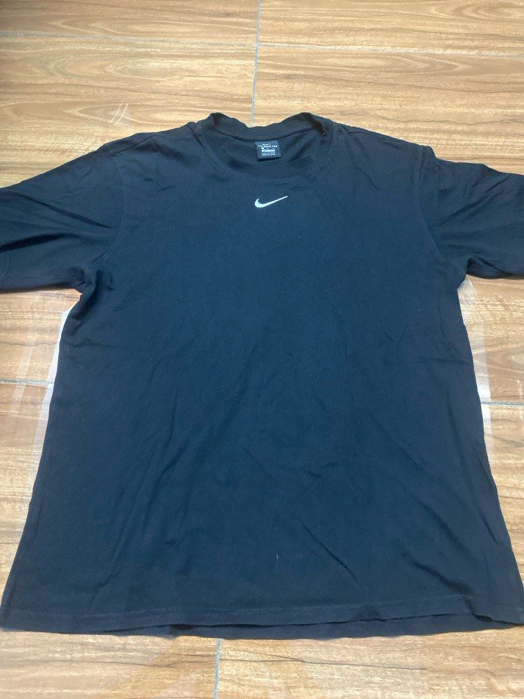 Nike centre logo t shirt outlet