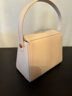 （分類：）位於 。 由 chan1234565 提交（商品編號 1297940983，圖片 1）。簡介： 。