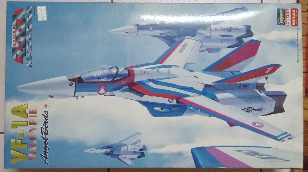 VF-1A Valkyrie "Angel Birds", Hobbies & Toys, Toys & Games on Carousell