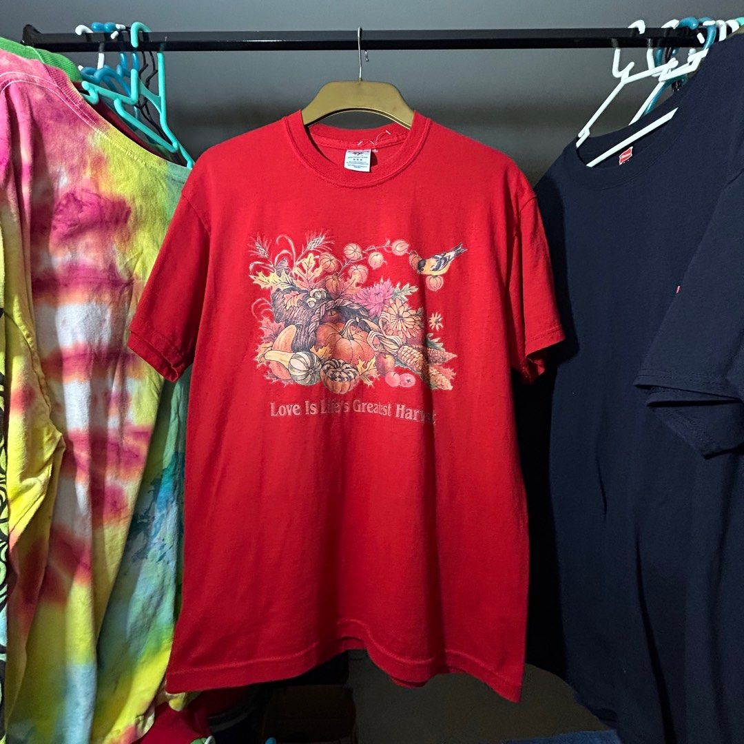 Vintage Shirt (Category: Tshirts & Polo Shirts ) located in Marilao. Submitted by 240presolution (Listing ID 1297953122, Image 1). Description: .