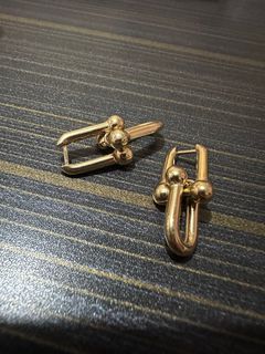 (Category: ) located in . Submitted by pinky_shopper (Listing ID 1298101774, Image 1). Description: .
