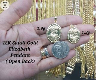 18K Saudi Gold Cameo Pendant