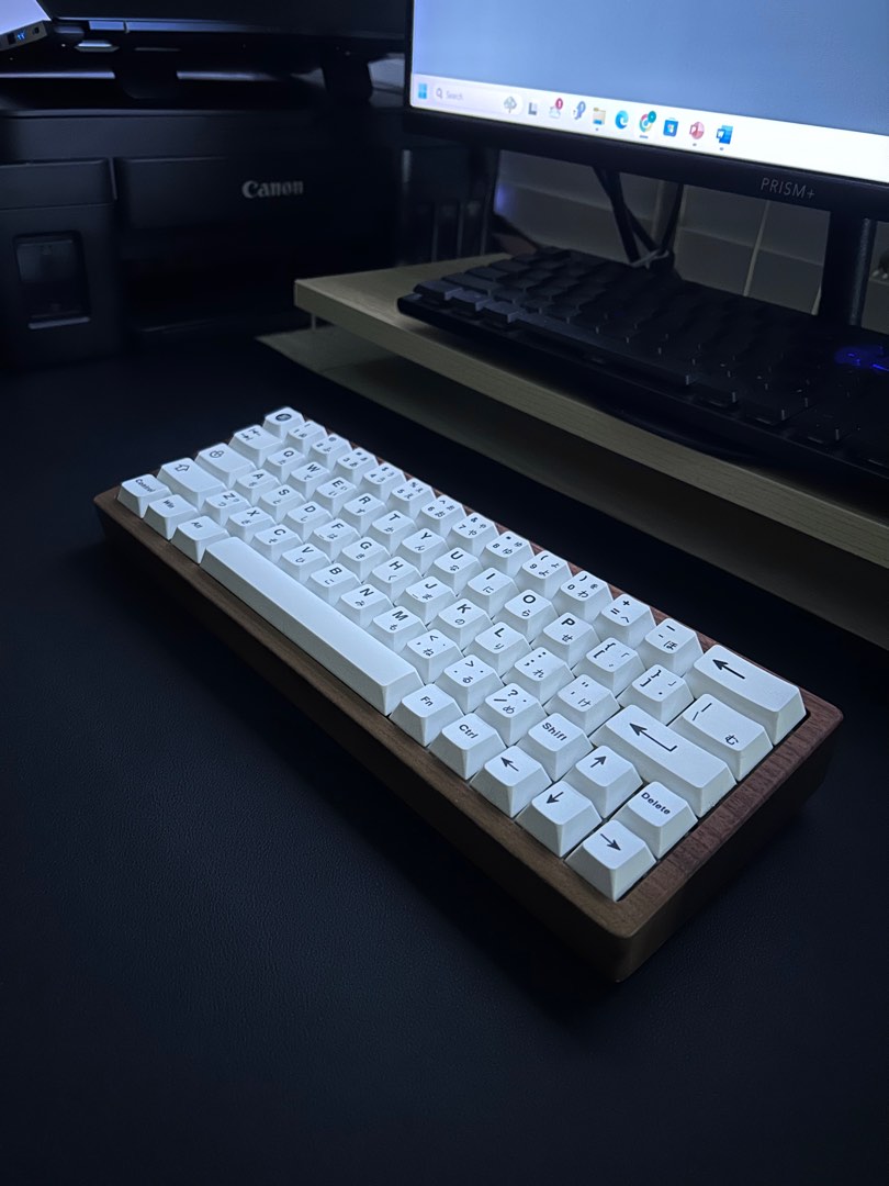 65% Full Wooden wood Custom Mechanical Keyboard (Jap White keycaps ...