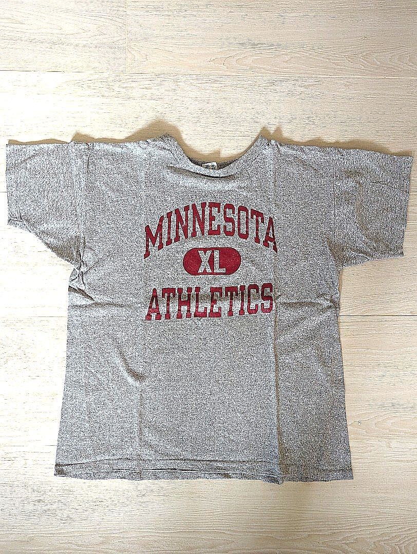 Vintage champion t shirt discount