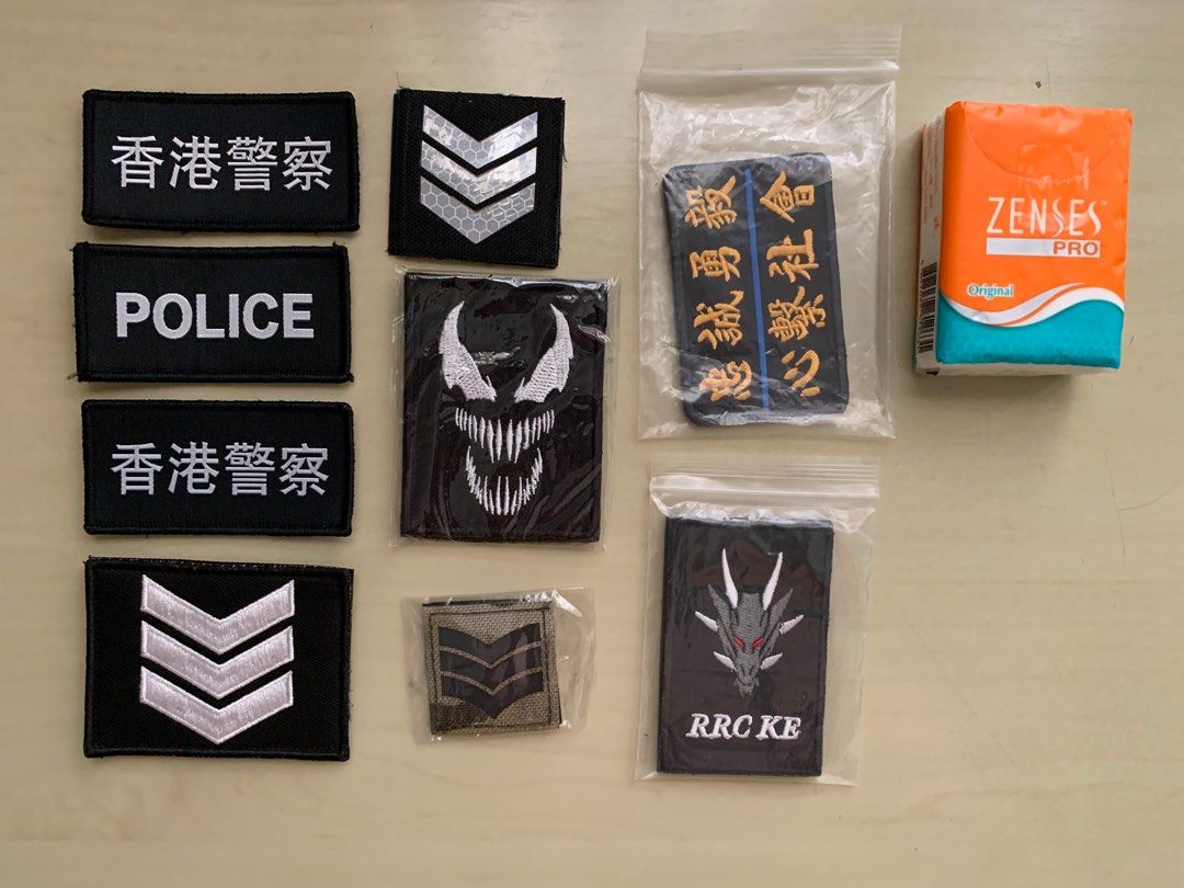代售) 全新$10 起全要$100 Hong Kong Police 香港警察魔術貼/ 爬山扣
