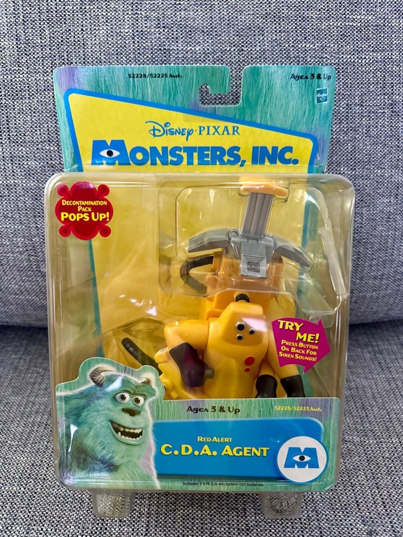 COLLECTORS Year 2001 * 1st Edition Disney Pixar Monsters Inc Red