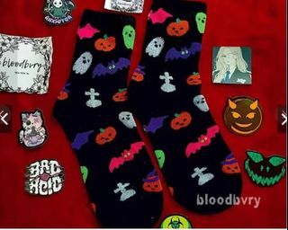 [𝒃𝒍𝒐𝒐𝒅𝒃𝒗𝒓𝒚] Colorful Halloween Mid-calf Socks