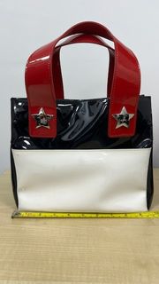 （分類：）位於 。 由 dickson_p 提交（商品編號 1298044461，圖片 1）。簡介： 。