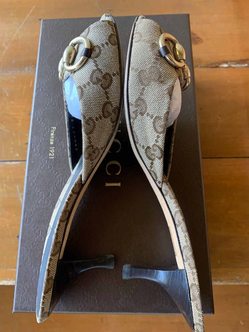 Authentic Classic Gucci Kitten Heel