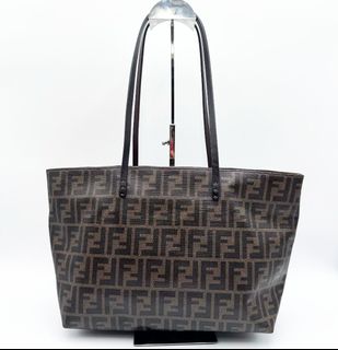 (Category: ) located in . Submitted by designercollectibles.com.au (Listing ID 1298041152, Image 1). Description: .