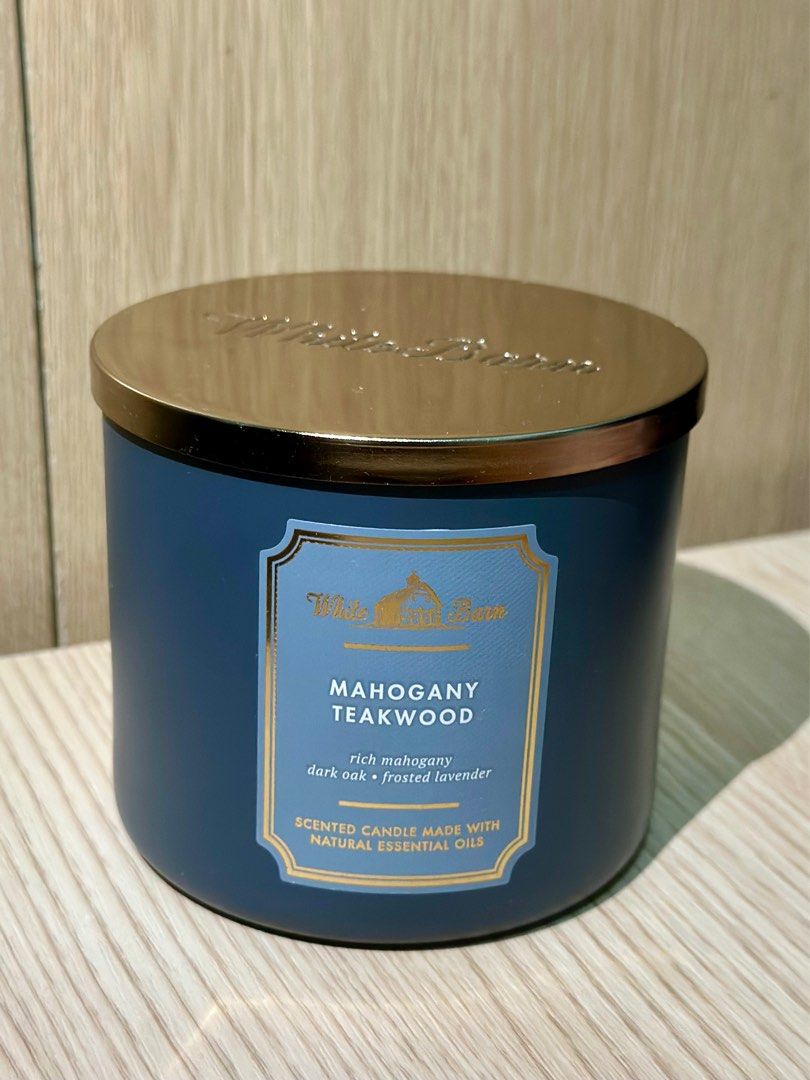White Barn Scented Candle! (Brand New) (Category: Other Home Decor) located in Tagbilaran City. Submitted by bearosari (Listing ID 1298054234, Image 1). Description: - White Barn Scented Candle by Bath & Body Works - Scent: Mahogany Teakwood - Very good scent for your home - Never been lit. Wick is unused (see pictured) - Bought in the US for 27 dollars (1,500 php) - Can meet-up in BGC Area.