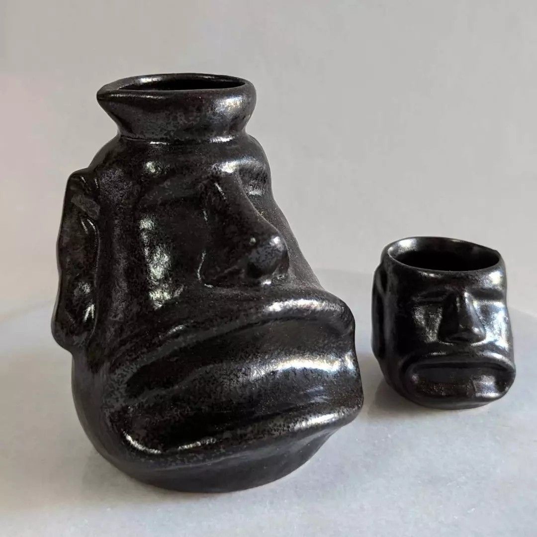 Black Stoneware Sake Set (Category: Other Kitchenware & Tableware) located in Davao. Submitted by eclectic1925 (Listing ID 1298051689, Image 3). Description: Php580 set First to pay.