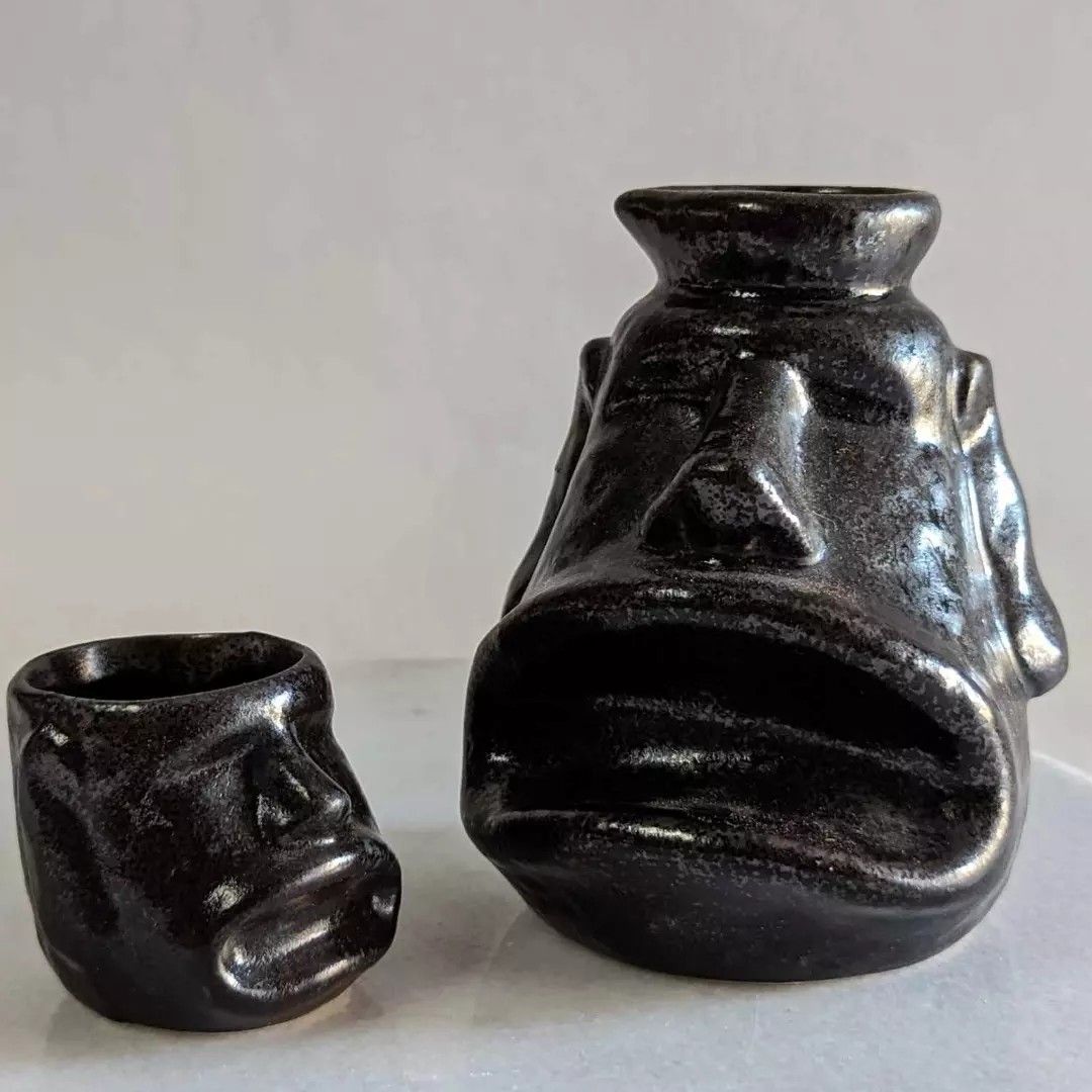 Black Stoneware Sake Set (Category: Other Kitchenware & Tableware) located in Davao. Submitted by eclectic1925 (Listing ID 1298051689, Image 2). Description: Php580 set First to pay.
