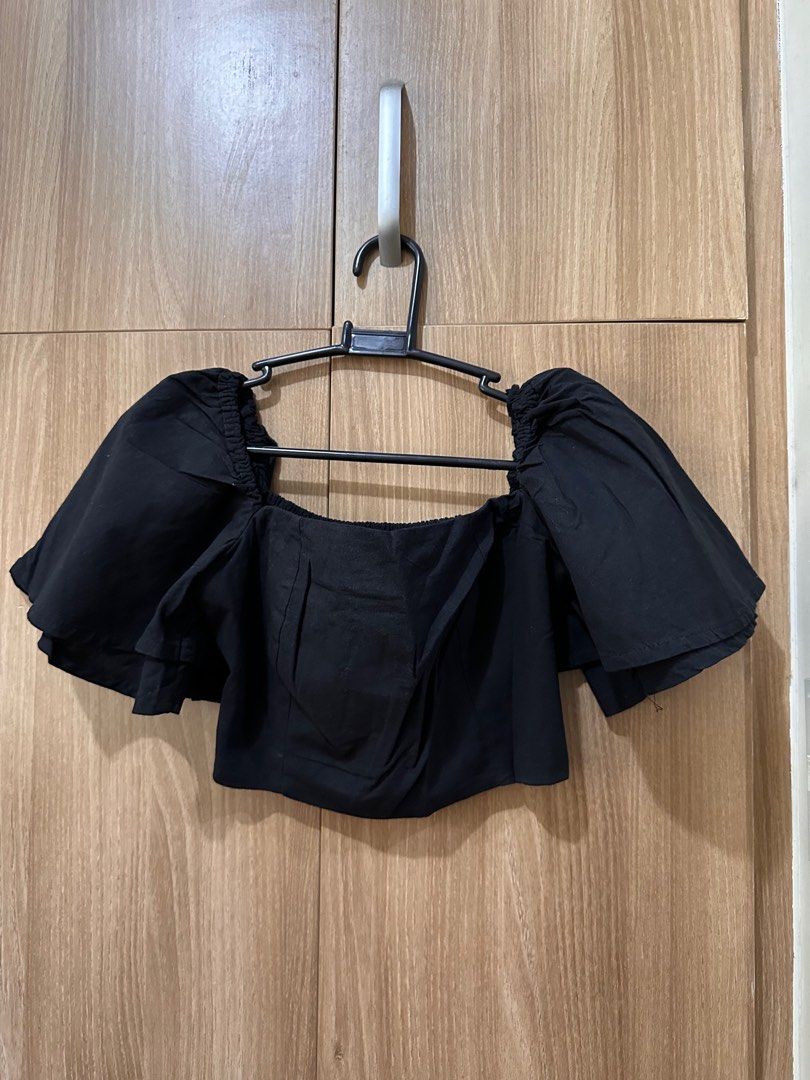 Black Top and Skirt Coordinates (Category: Sets or Coordinates) located in Mandaluyong City. Submitted by abbysscloset (Listing ID 1297999712, Image 1). Description: Perfect for casual events. Can fit from small to medium body frames. Shipping fee will be shouldered by the buyer..