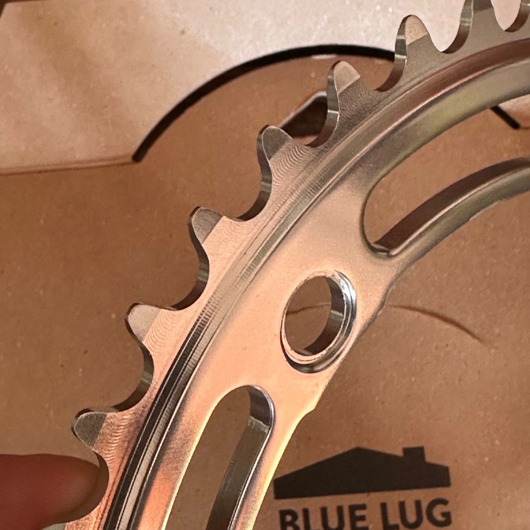 BLUE LUG Hollow Chainring (Category: Bicycles) located in Marikina City. Submitted by hell0ysh (Listing ID 1297959288, Image 2). Description: 42T Hollow Chainring Original Blue Lug from Tokyo, Japan Designed as double crankset, so that it can be installed a chainring guard. Recommended for cross bikes, track bikes, touring bikes, commuters, and old school MTBs. Rfs: comes with the crankset, pero hhindi match sa bike ko tong chainring Brandnew at 