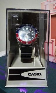 Casio watch MDV-10-1A2VDF red blue