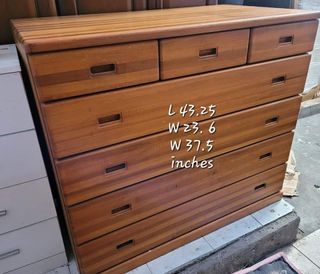 Chest of 7 Drawers / Dresser / Sideboard Cabinet