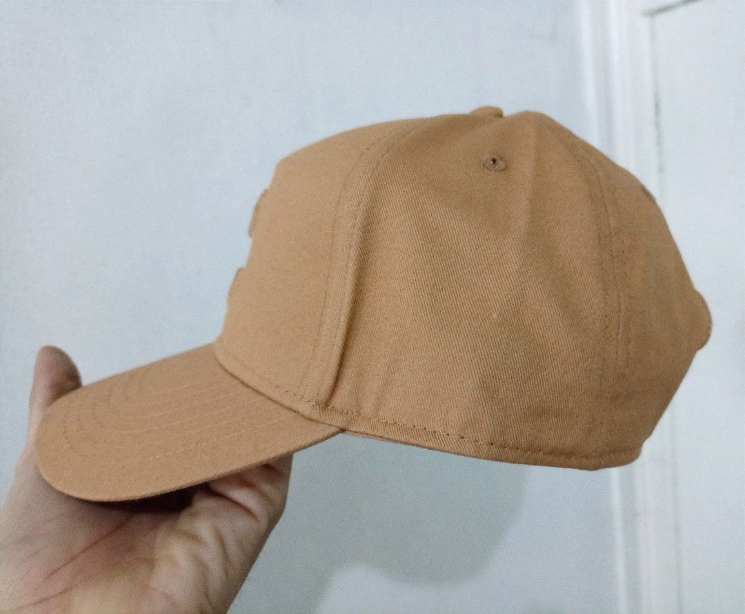 Cotton on snapback cap (Category: Caps & Hats) located in Quezon City. Submitted by 511flips (Listing ID 1298019728, Image 2). Description: pm for more info used once (good as new) no issues adult size snapback osfm light khaki color lumina mall imus cavite meetup.