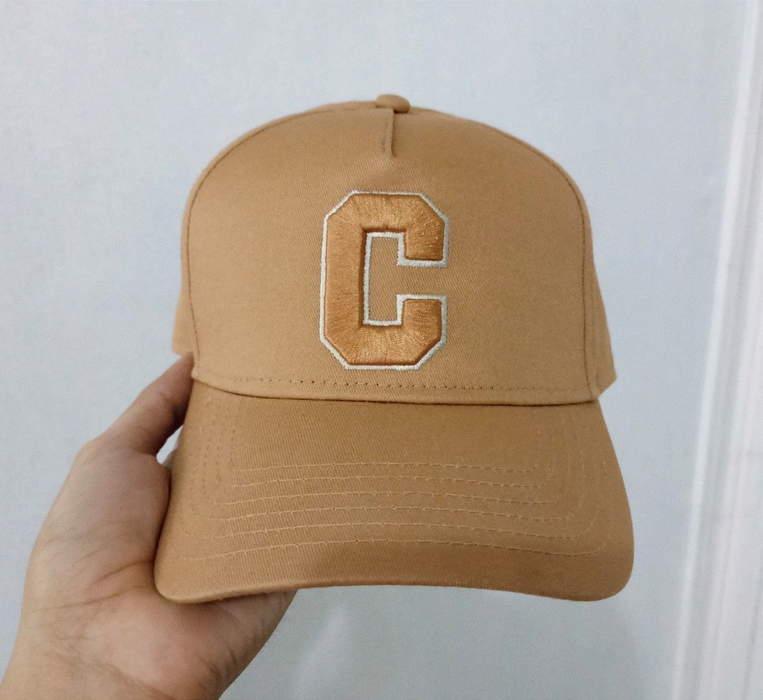 Cotton on snapback cap (Category: Caps & Hats) located in Quezon City. Submitted by 511flips (Listing ID 1298019728, Image 1). Description: pm for more info used once (good as new) no issues adult size snapback osfm light khaki color lumina mall imus cavite meetup.