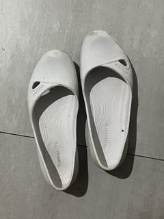 Duralite white shoe