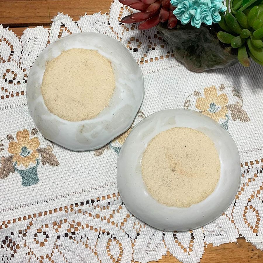 Egg Shell shaped dish (SET) (Category: Dinnerware & Cutlery) located in Mandaluyong City. Submitted by yula_noveltyfinds (Listing ID 1297993874, Image 2). Description: - japan surplus - good condition / like new - as is where is - good for side dishes and condiment sauces - vase & artificial plant NOT included for photo purposes only - size: approx: 5.5" (W) x 1.5" (H) These are surplus items please manage your expectations, thank you. Actual pro