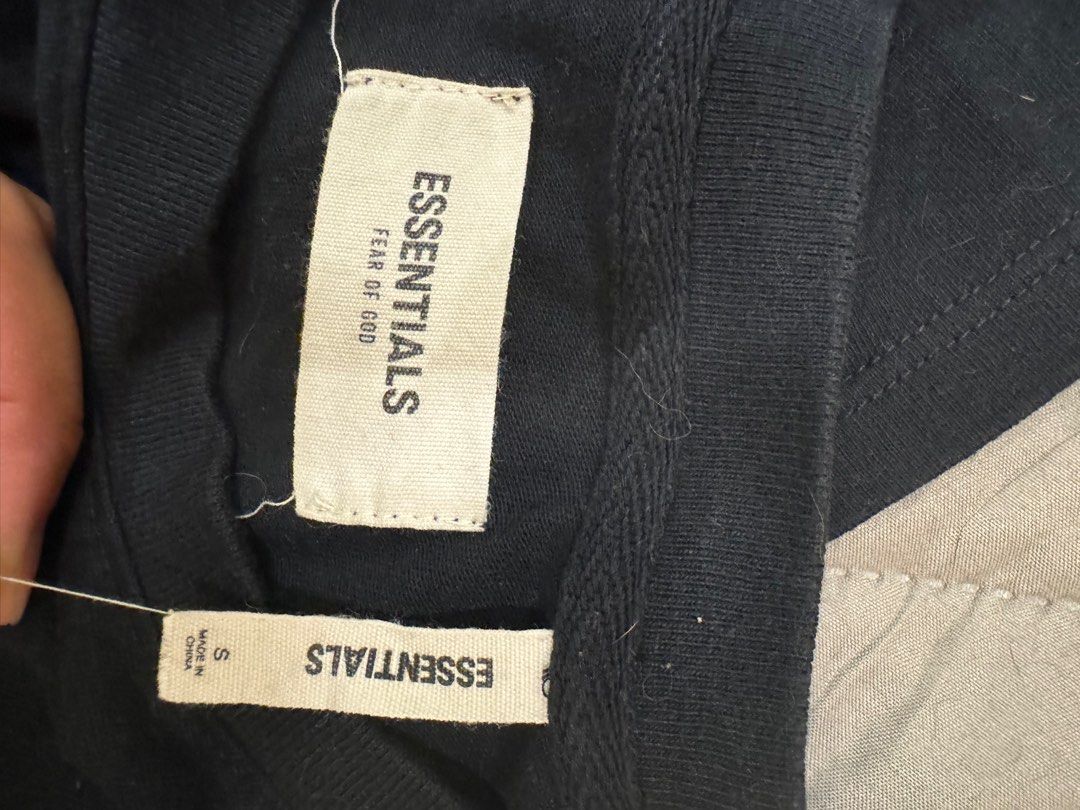 Essentials basic tee (fits like L) (Category: Tshirts & Polo Shirts) located in Singapore. Submitted by bibbla (Listing ID 1298080063, Image 3). Description: Almost brand new. Measurements: Pit to pit - 23inches Length - 29inches. Meet up or shipping (+$2)! .