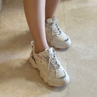(Category: ) located in . Submitted by dora (Listing ID 1298017423, Image 1). Description: .