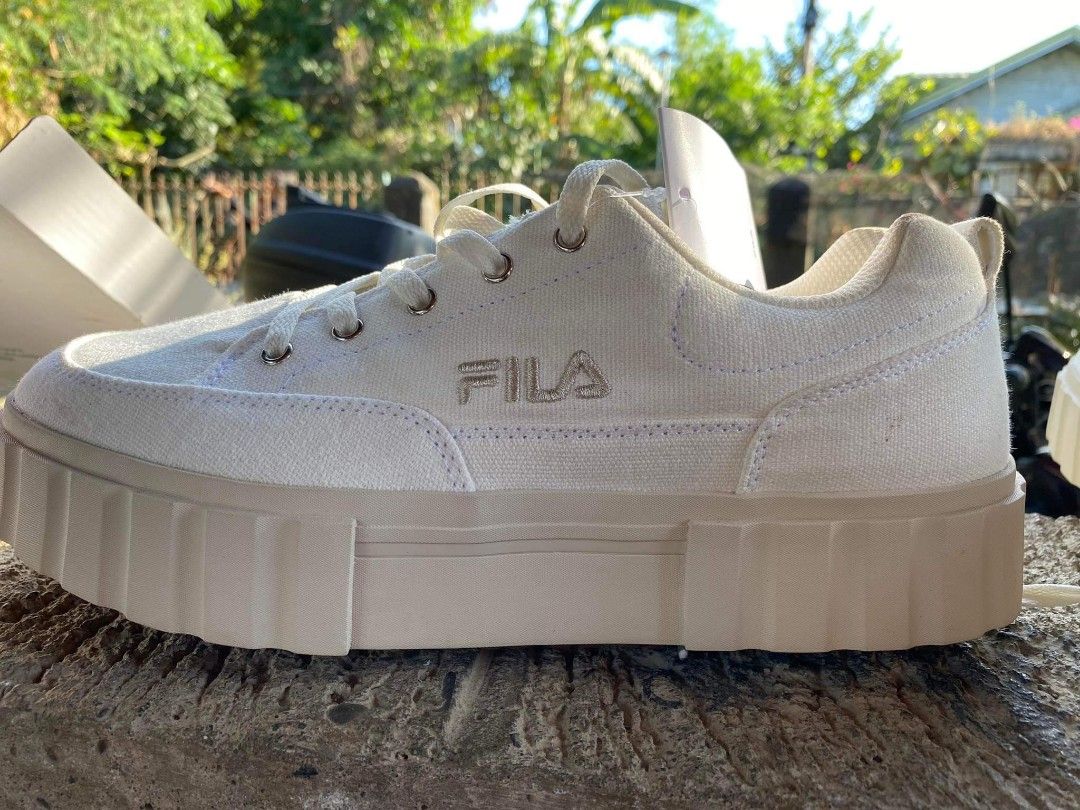 Fila row boots top