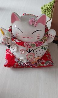 (Category: ) located in . Submitted by mummy_cow (Listing ID 1298039783, Image 1). Description: .