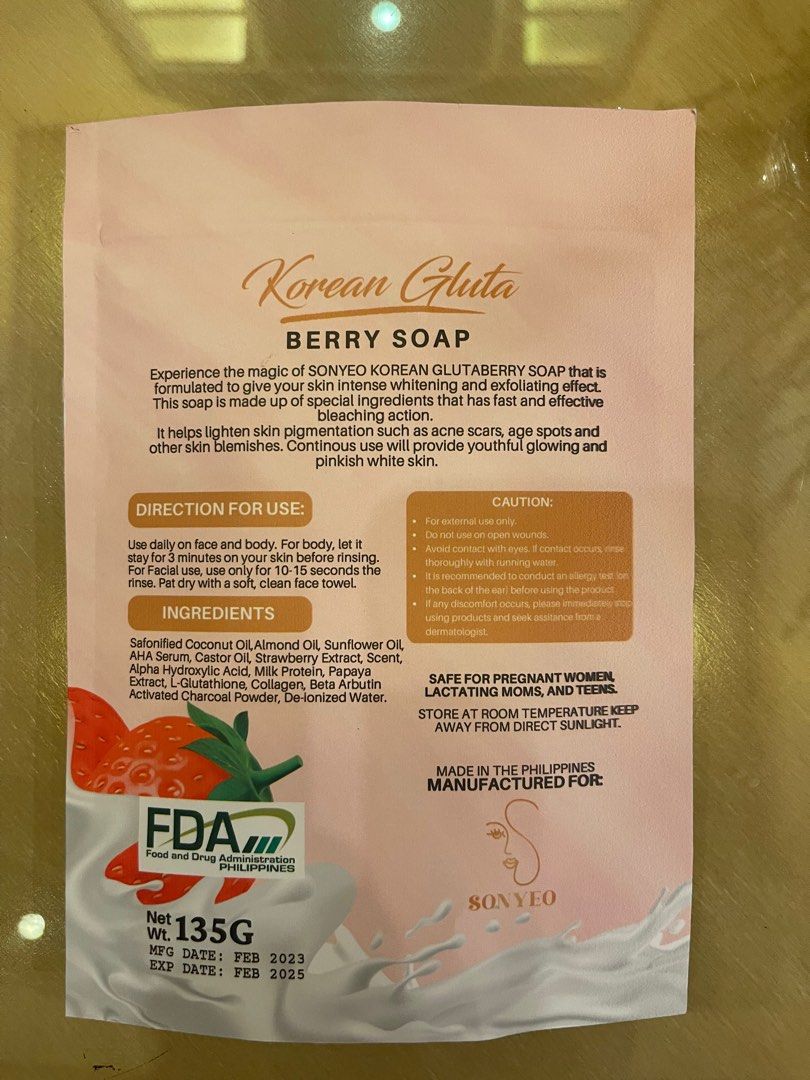 Gluta Berry Soap (Category: Bath) located in San Juan City. Submitted by apl_d (Listing ID 1298044693, Image 2). Description: Korean Gluta Berry Soap 10x Extreme Whitening Soap.