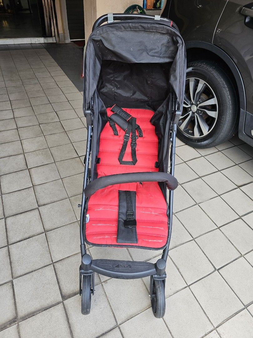 Hauck Rapid 4 stroller, Babies & Kids, Going Out, Strollers on Carousell
