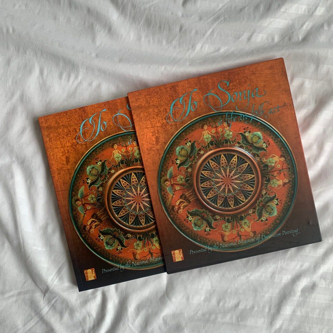 Jo Sonja A Life in Folk Art (Category: Vintage Collectibles) located in Marikina City. Submitted by ynaaast (Listing ID 1298084290, Image 3). Description: .