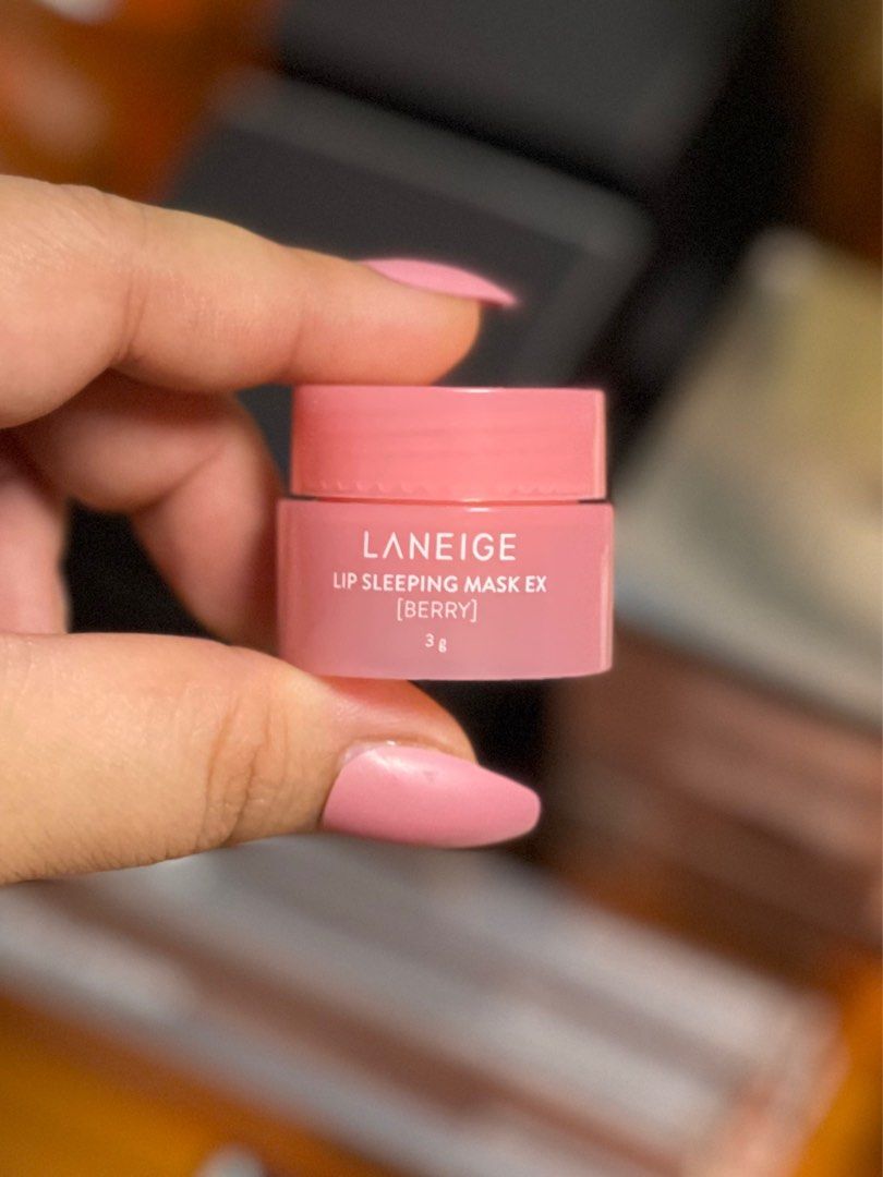 Laneige Lip Sleeping Mask (Category: Makeup) located in Mandaluyong City. Submitted by beautybuysmnl (Listing ID 1298083592, Image 2). Description: Laneige Lip Sleeping Mask 3g in Berry 🇰🇷 Mini size. Enriched with Berry Fruit Complex, Vitamin C, and coconut oil to leave lips soft and visibly smooth. So nourishing! 💗 💯 Authentic ⭐️ Brand new 🛒 On hand 🔻 Lower than retail ✈️ Nationwide shipping 🤳Send us a DM to order! #BeautyBuysMNL #Makeup 