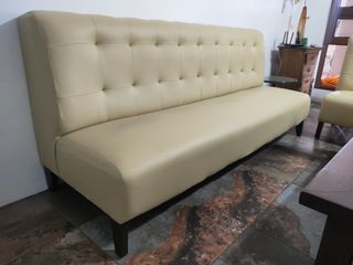 Vintage Modern Large Bulky Couch, Sofa po