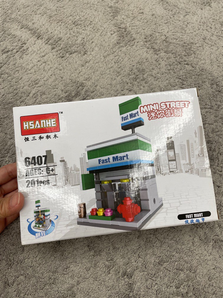Lego mini street online