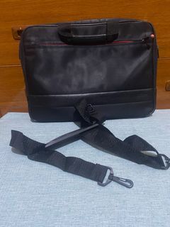 Lenovo Laptop Bag (not backpack)