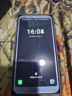LG G6 Dual Sim Platinum Color (LCD issue/No charger)