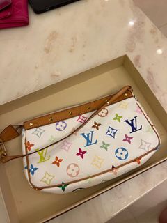 （分類：）位於 。 由 dexterlawkh 提交（商品編號 1298071169，圖片 1）。簡介： 。