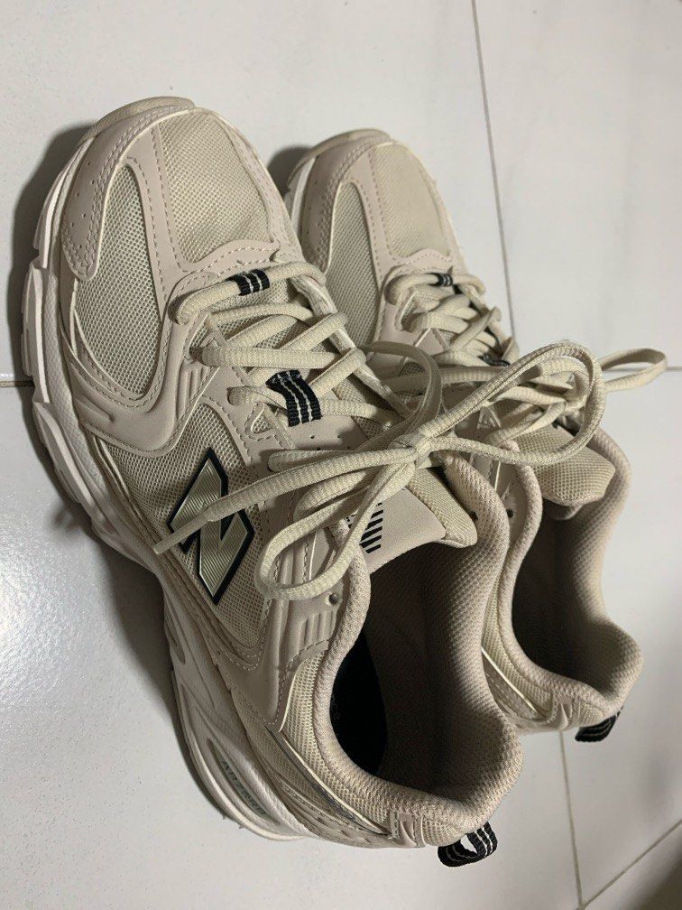 New Balance 530 Off white Moonbeam