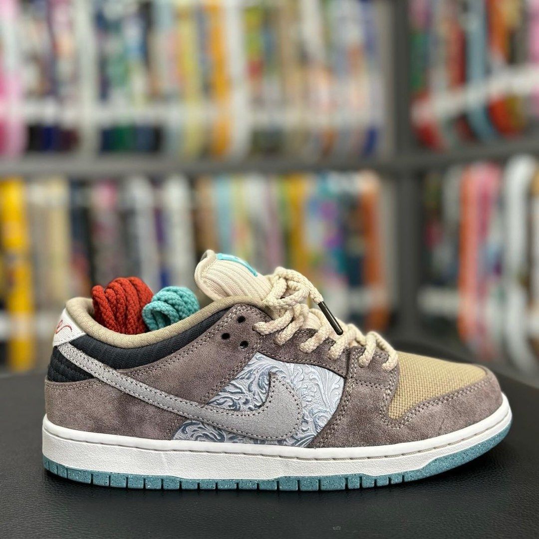 Nike SB Dunk Low Pro 