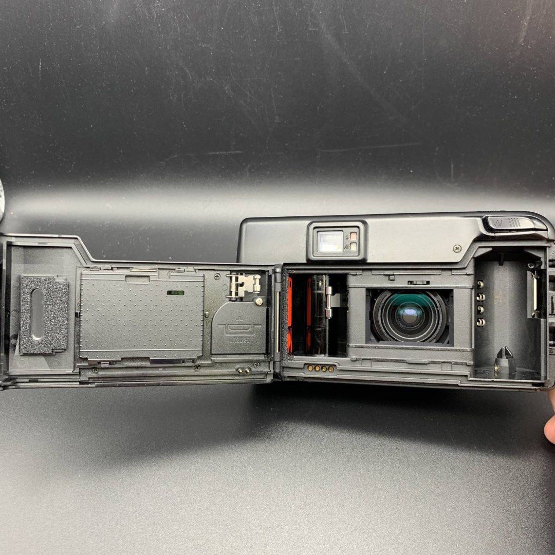 Nikon TW Zoom Film Camera (Category: Cameras) located in Quezon City. Submitted by thisisxydesu (Listing ID 1297962501, Image 3). Description: Nikon TW Zoom Film Camera with bag No issue. Ready to use with battery + bag Payment first via bank transfer or GCash. Meetup within Fairview QC only. (Please note: no return, no exchange once item is sold).