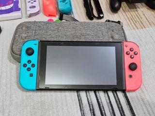 📌Nintendo Switch V2 FRESH! Complete with box