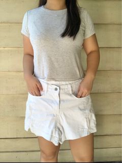 (Category: ) located in . Submitted by chisclothes (Listing ID 1298025237, Image 1). Description: .