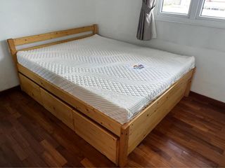 (Category: ) located in . Submitted by 0903106 (Listing ID 1298035182, Image 1). Description: .