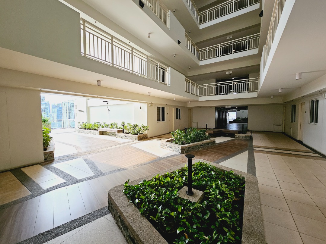 Ready for Occupancy 2 BEdroom facing Rockwell condo in Brio Tower near Rockwell Power plant EDSA