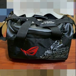 ROG Duffel Bag Authentic Freebie sa Laptop (NEGOTIABLE)