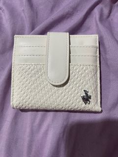 (Category: ) located in . Submitted by aquinokristelanne01 (Listing ID 1298104889, Image 1). Description: .