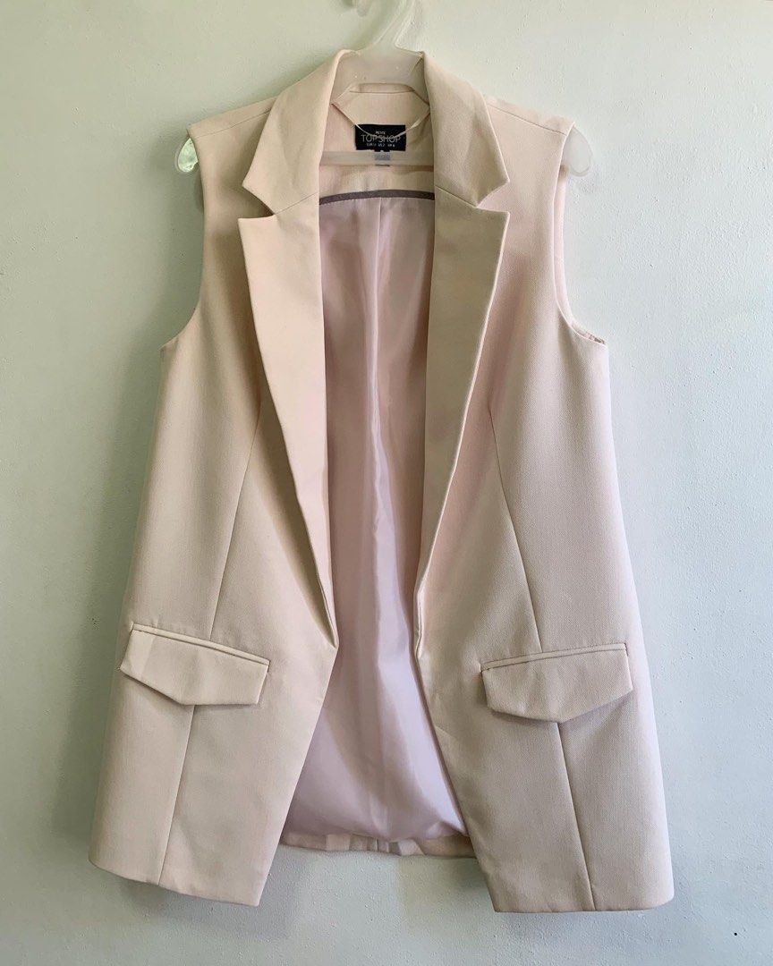 Topshop waistcoat Women s Fashion Coats Jackets and Outerwear on Carousell